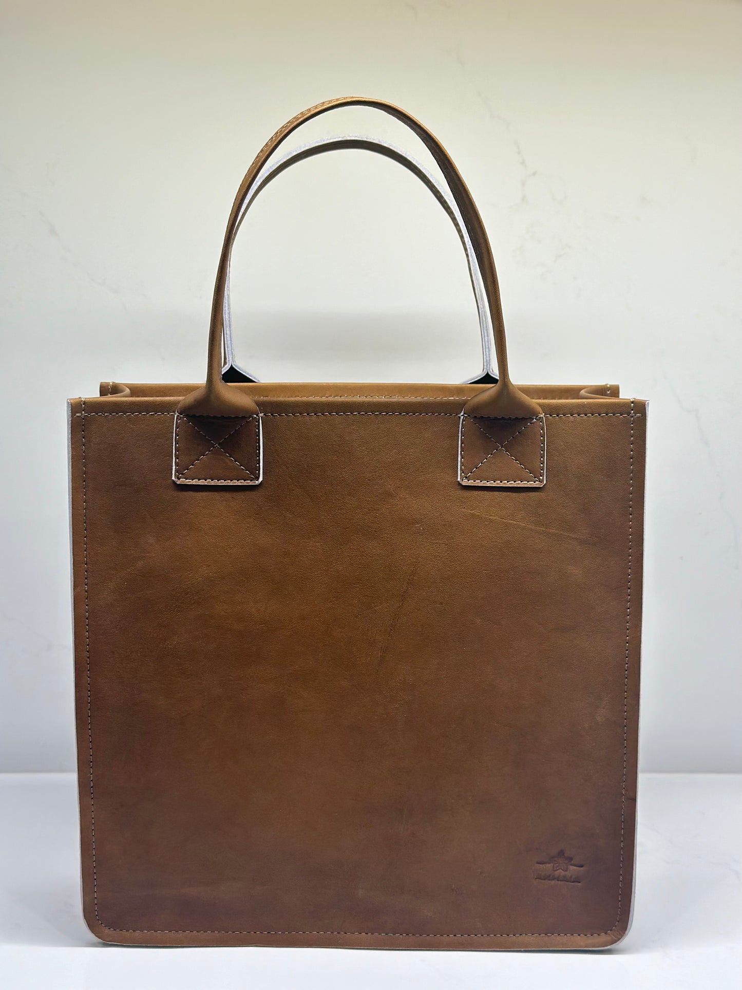 America Handbag (Full Grain Leather)